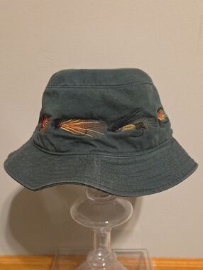 LAKE OF THE ISLES 100% Cotton Fishing Lure Bucket Hat